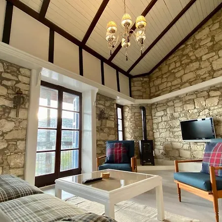 Leonys House By Trulycyprus