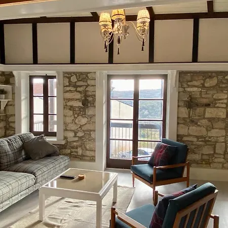 Case de vacanță Leonys House By Trulycyprus Dhoros