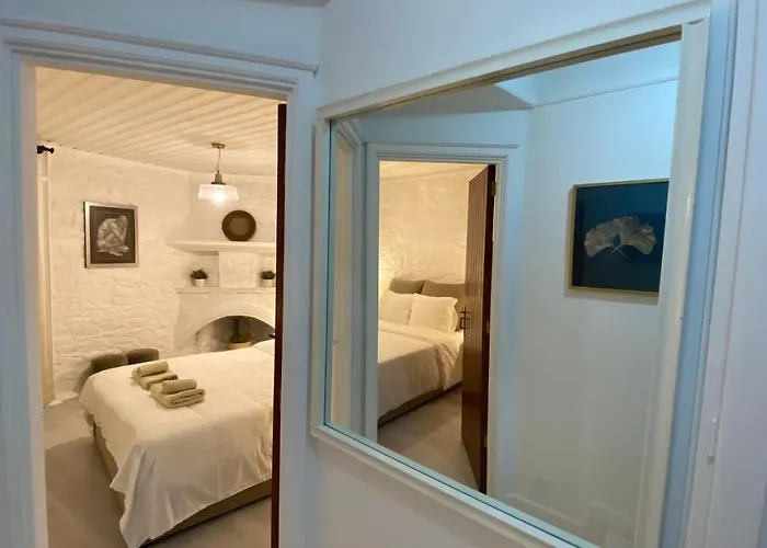 Leonys House By Trulycyprus